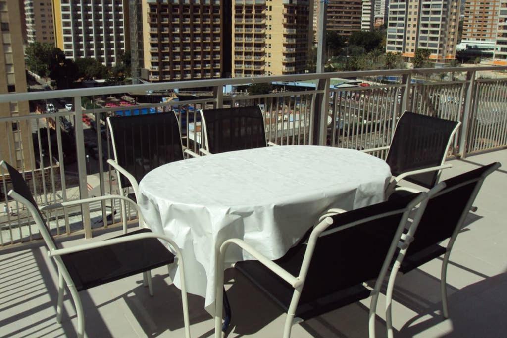 Edificio Alteanos V Apartman Benidorm Kültér fotó